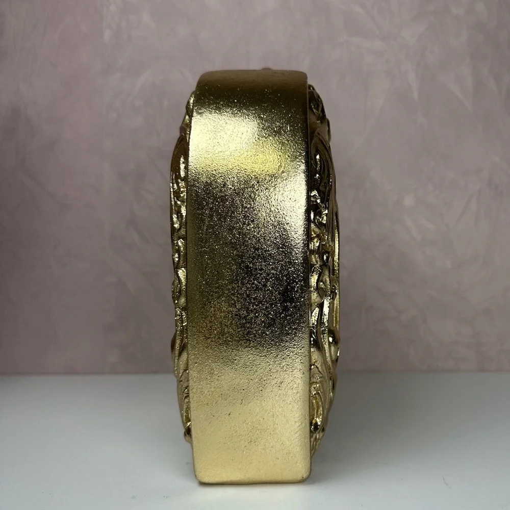 Ornate Heart-Shaped Decorative Padlock in Gold